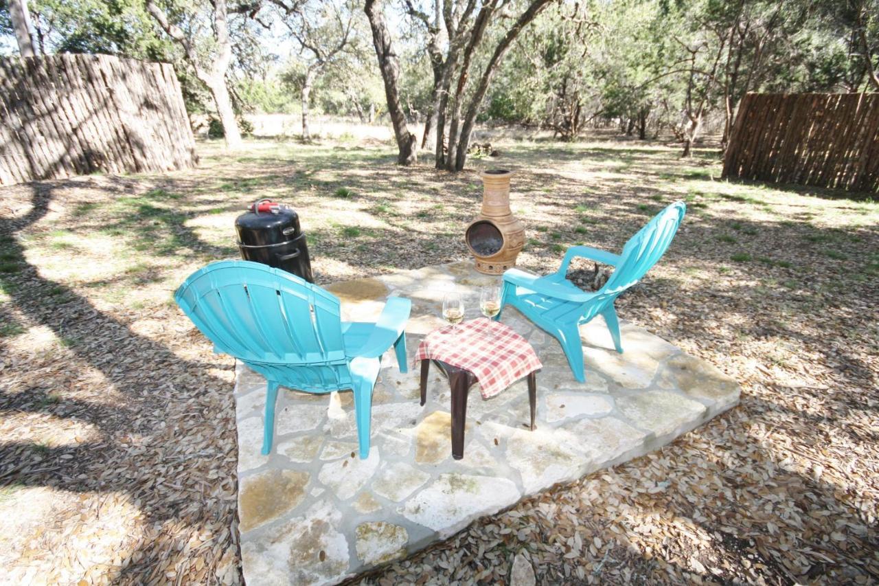 Cabins At Flite Acres-Desert Willow Wimberley Extérieur photo